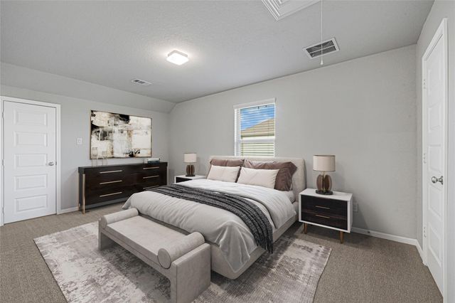 15302 Spring Lake Avenue, Mont Belvieu, TX 77523