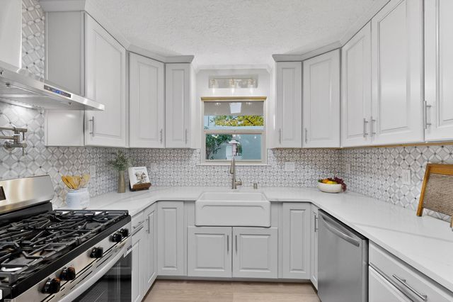 3803 Cheraz Road NE, Albuquerque, NM 87111