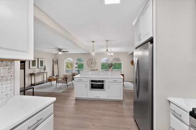 3803 Cheraz Road NE, Albuquerque, NM 87111