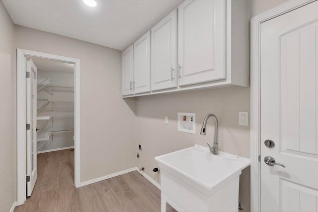 3803 Cheraz Road NE, Albuquerque, NM 87111