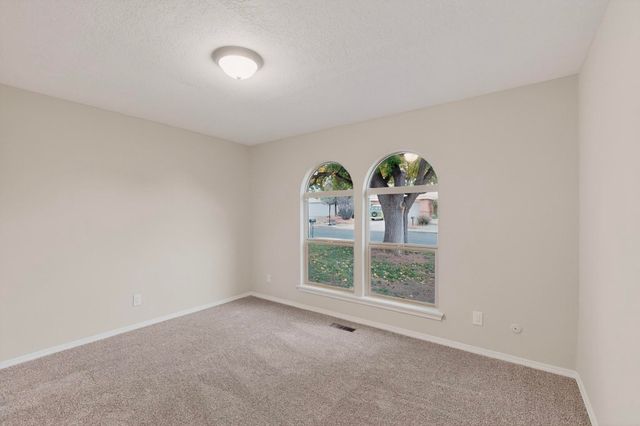 3803 Cheraz Road NE, Albuquerque, NM 87111