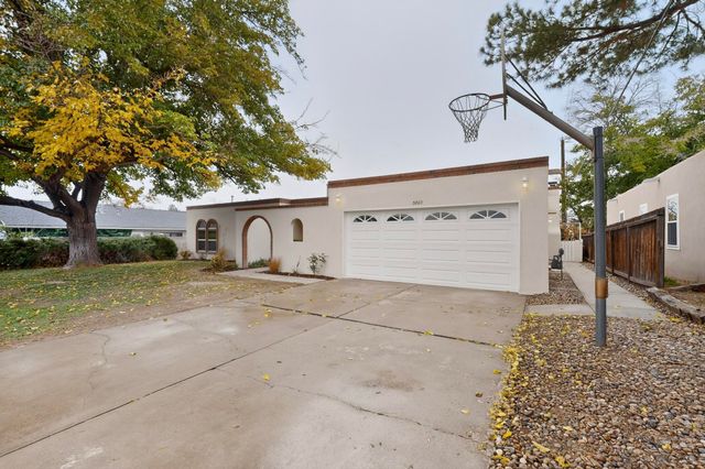 3803 Cheraz Road NE, Albuquerque, NM 87111