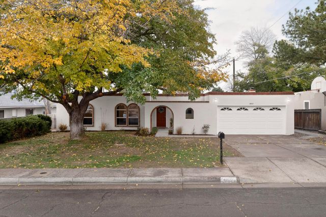 3803 Cheraz Road NE, Albuquerque, NM 87111