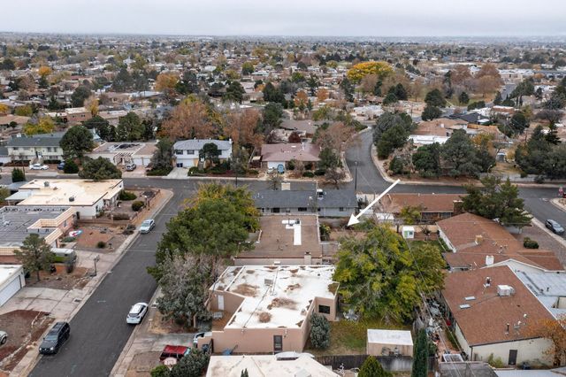 3803 Cheraz Road NE, Albuquerque, NM 87111