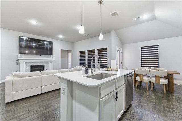 10309 NW 34th Terrace, Yukon, OK 73099