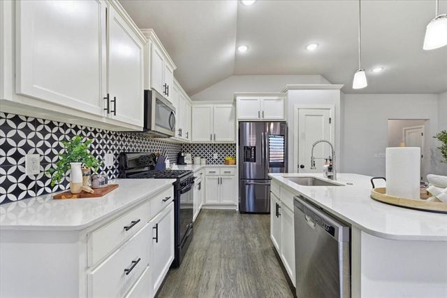 10309 NW 34th Terrace, Yukon, OK 73099