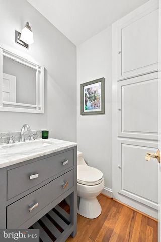 14 LAUREL CIR, Malvern, PA 19355