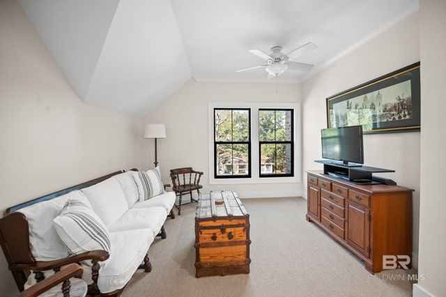152 Pinecrest Lane, Fairhope, AL 36532