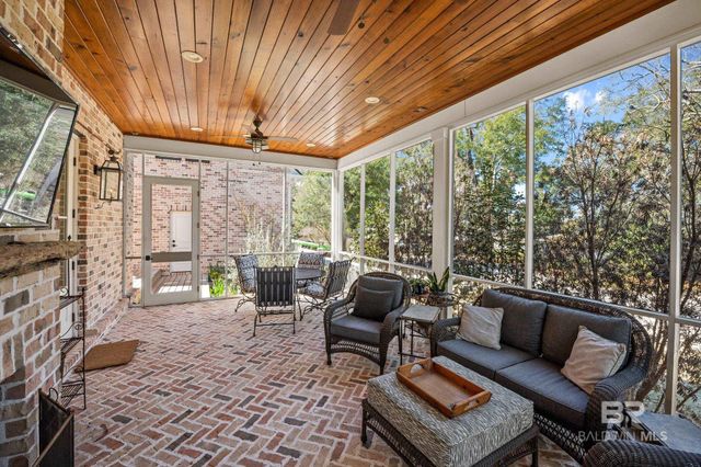 152 Pinecrest Lane, Fairhope, AL 36532