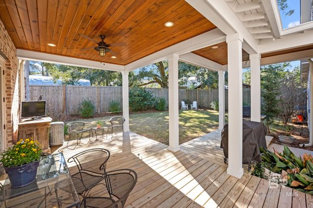 152 Pinecrest Lane, Fairhope, AL 36532