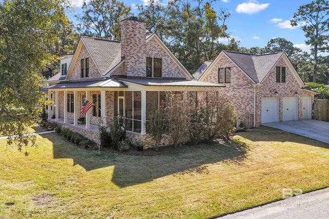152 Pinecrest Lane, Fairhope, AL 36532
