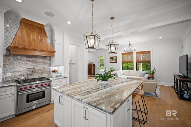 152 Pinecrest Lane, Fairhope, AL 36532