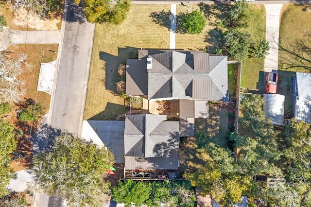 152 Pinecrest Lane, Fairhope, AL 36532