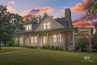 152 Pinecrest Lane, Fairhope, AL 36532