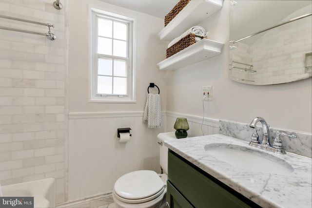 3740 KELLER AVE, Alexandria, VA 22302