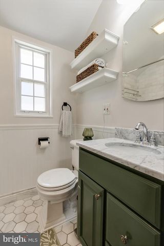 3740 KELLER AVE, Alexandria, VA 22302
