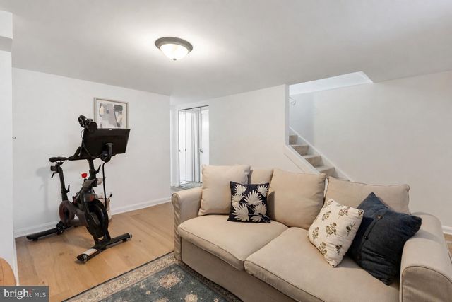 3740 KELLER AVE, Alexandria, VA 22302