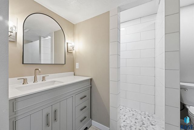 3312 S Steven Cir Circle, Sioux Falls, SD 57106