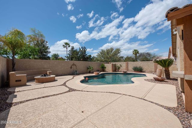707 W Baylor Lane, Gilbert, AZ 85233