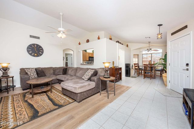 707 W Baylor Lane, Gilbert, AZ 85233