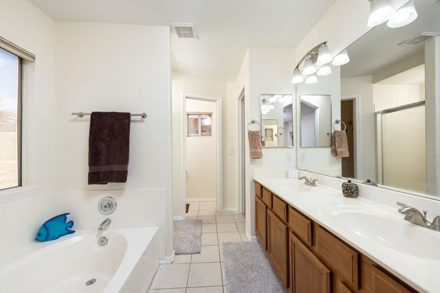 707 W Baylor Lane, Gilbert, AZ 85233