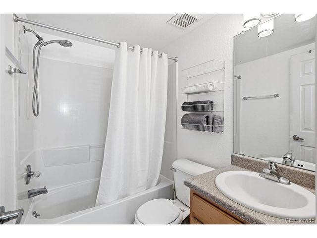 1405 Broadway 206, Boulder, CO 80302