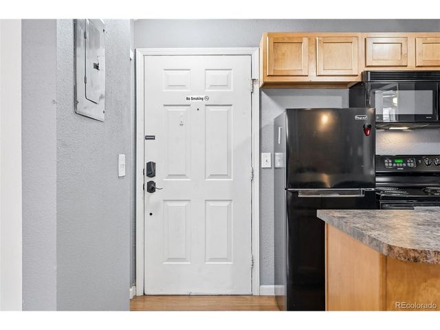 1405 Broadway 206, Boulder, CO 80302