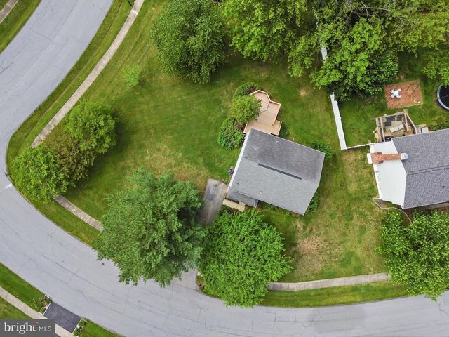 100 ALBANY AVE E, Walkersville, MD 21793