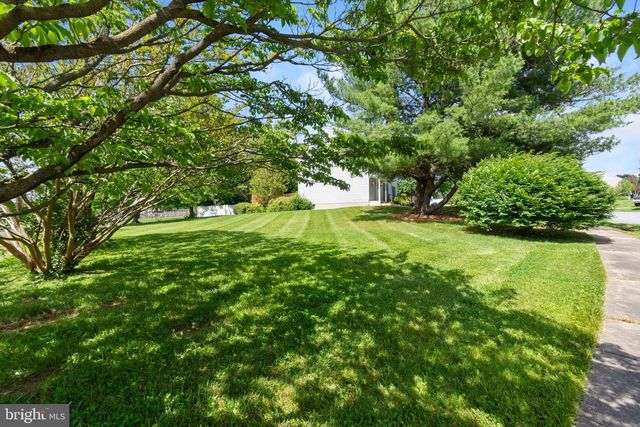 100 ALBANY AVE E, Walkersville, MD 21793