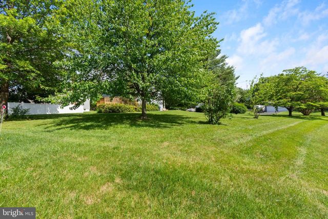 100 ALBANY AVE E, Walkersville, MD 21793