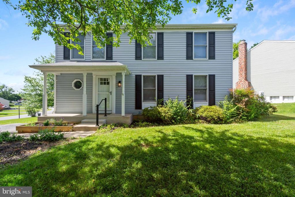 100 ALBANY AVE E, Walkersville, MD 21793