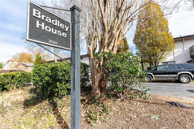 3501 Roswell Road NE 302, Atlanta, GA 30305