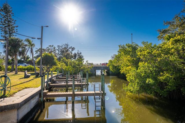 1891 ENGLEWOOD ROAD 11, Englewood, FL 34223