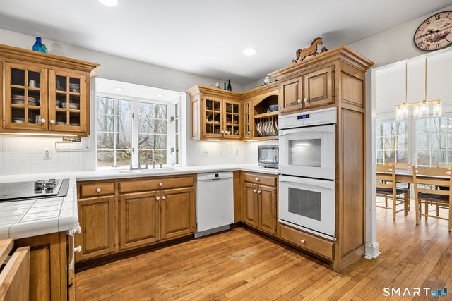 319 Laurelwood Drive, Salem, CT 06420