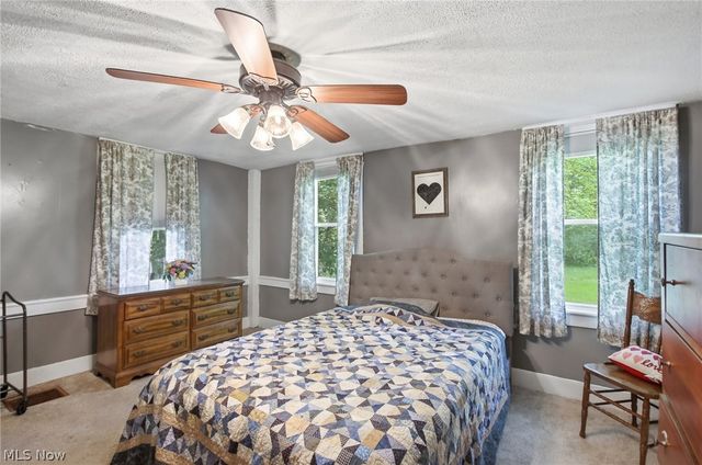 2591 Wayland Road, Deerfield, OH 44411