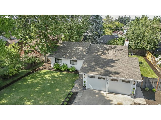 1633 HOLLY Ave, Eugene, OR 97408