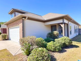 428 MARSH CIRCLE, Calera, AL 35040