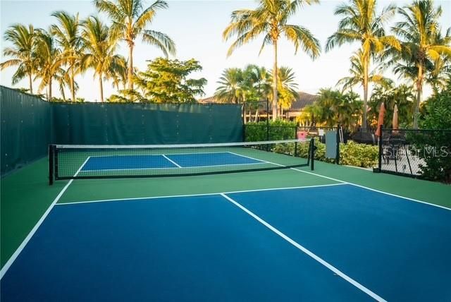 5830 CAVANO DRIVE, Sarasota, FL 34231