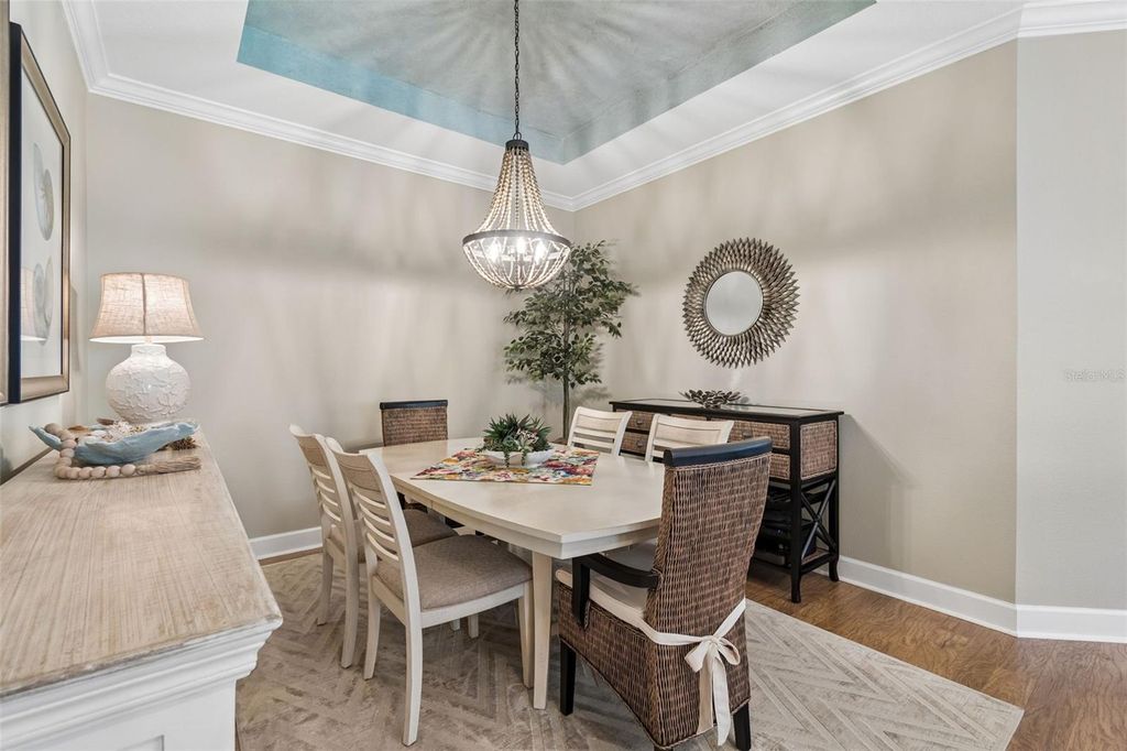 Image 36 of property listing at 5830 CAVANO DRIVE, Sarasota, FL 34231