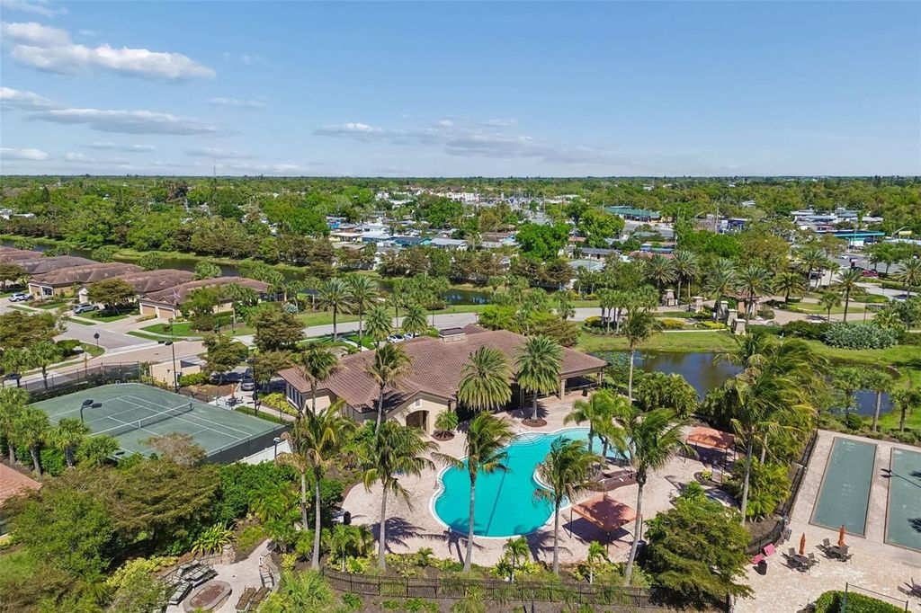Image 86 of property listing at 5830 CAVANO DRIVE, Sarasota, FL 34231