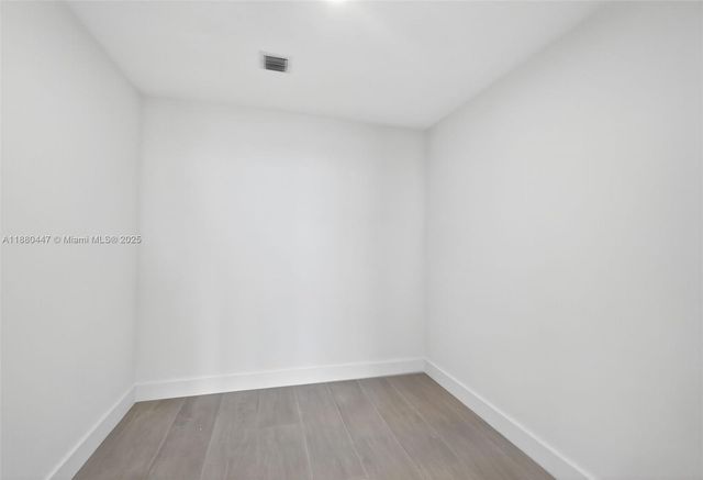 700 NE 24th 3801, Miami, FL 33137