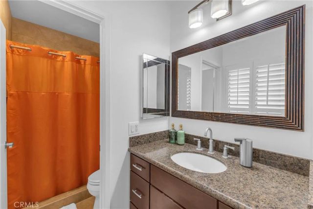 1413 Caleta Way East, Palm Springs, CA 92262