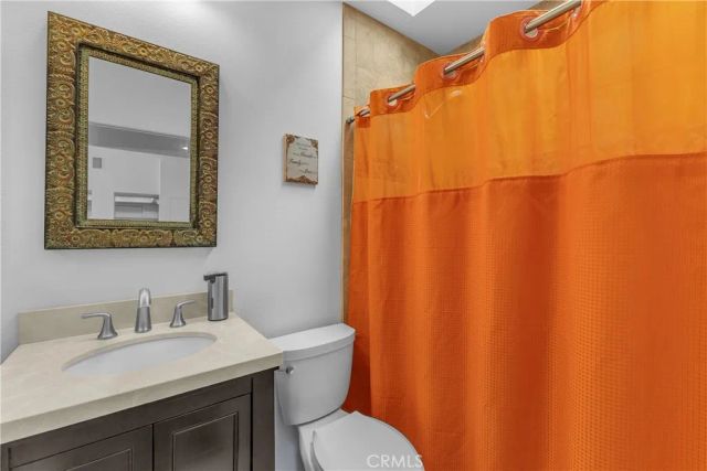 1413 Caleta Way East, Palm Springs, CA 92262
