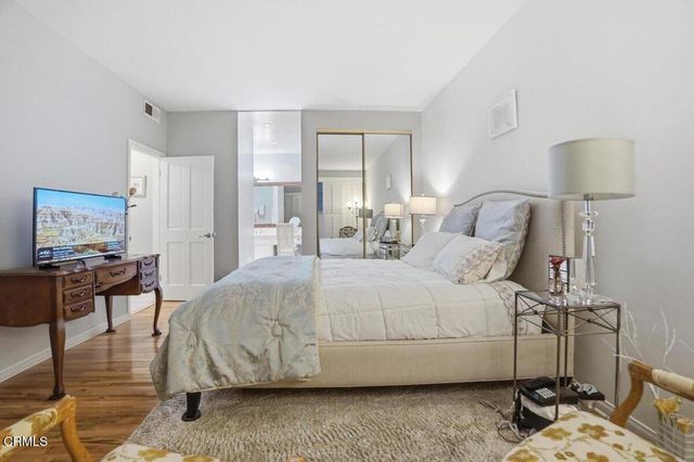 10327 Missouri Avenue 102, Los Angeles, CA 90025