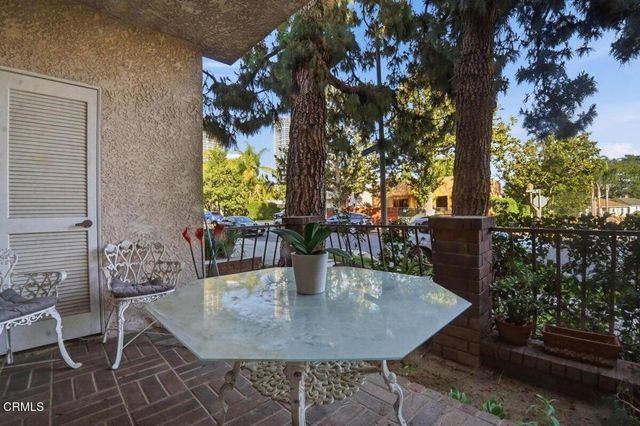 10327 Missouri Avenue 102, Los Angeles, CA 90025