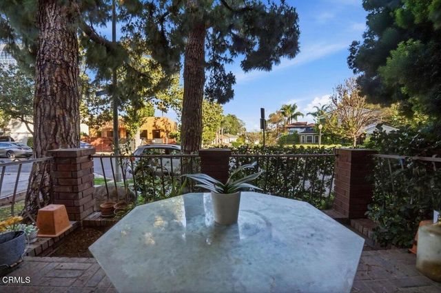 10327 Missouri Avenue 102, Los Angeles, CA 90025