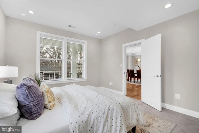 3925 DECATUR AVE, Kensington, MD 20895