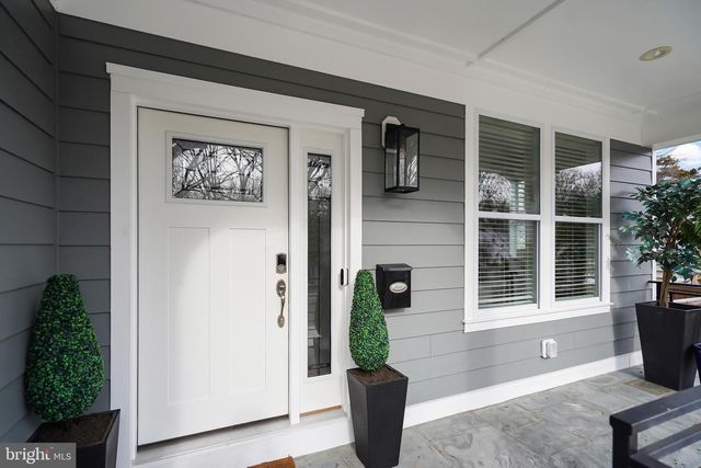 3925 DECATUR AVE, Kensington, MD 20895