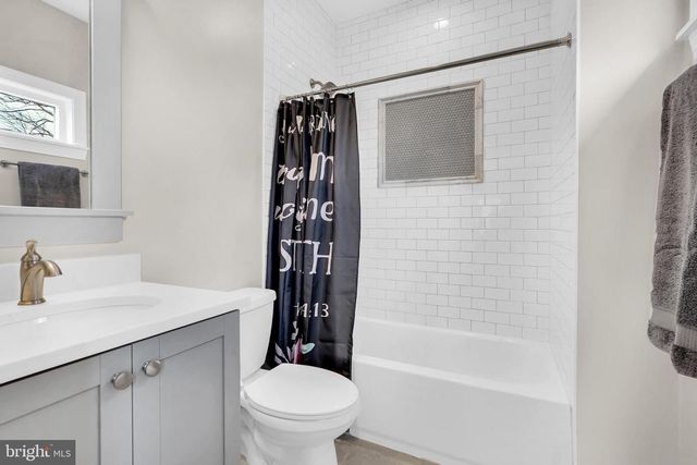 3925 DECATUR AVE, Kensington, MD 20895