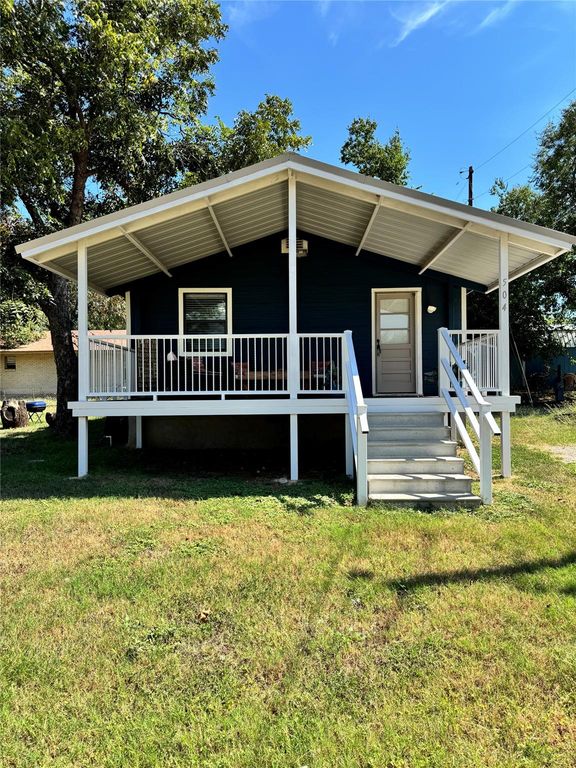504 Lakewood DR, Burnet, TX 78611